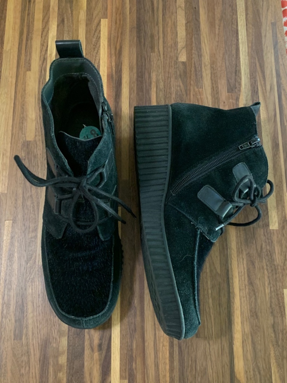 Aerosoles "Umpire" Suede Booties